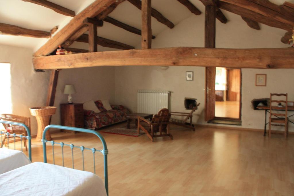 Abbaye De Capservy Villardonnel Bilik gambar